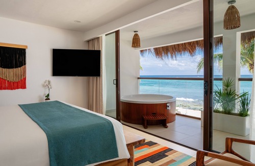 Villa Juarez Resort | The Beachfront by The Fives Hotels - A la Carte All Inclusive Adults Only