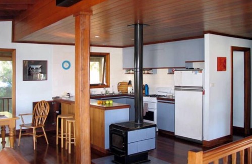 Eagle Bay House | The Beachhouse Eagle Bay