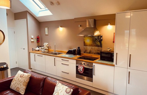 Penzance House | The Beautiful Hedgerows Close to Sennen, Porthcurno, Minack, Sea, pet friendly