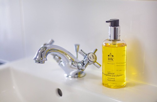 Folksworth Hotel | The Bell Inn Hotel, Stilton, Cambridgeshire