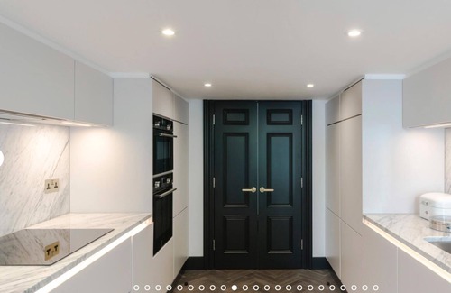 Pembridge Apartment | The Bengal Tiger – 2 Bedrooms with Garden in Notting Hill