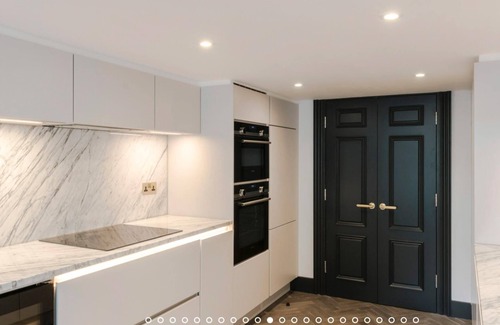 Pembridge Apartment | The Bengal Tiger: 2bd apt rich with character