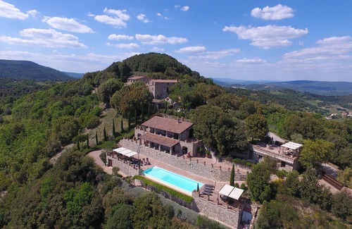 Civitella Paganico Apartment | the best location of the Maremma for maremmaguid