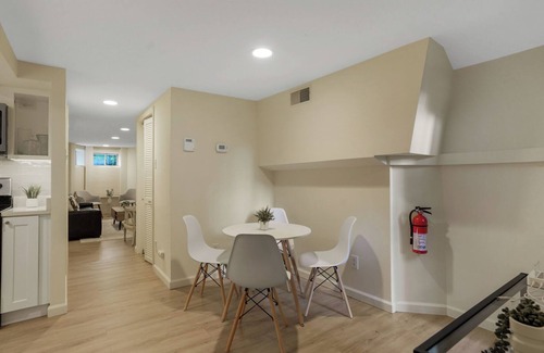Cardozo Apartment | The Best of Dupont with Parking and Outdoor Space