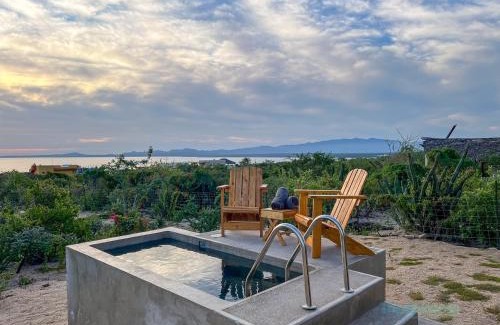 La Ventana Apartment | The Big Chill 1BR loft pool & rooftop