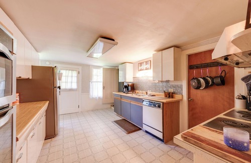 Hillsgrove House | The 'Big House' at Elk Creek Escape w/Game Room