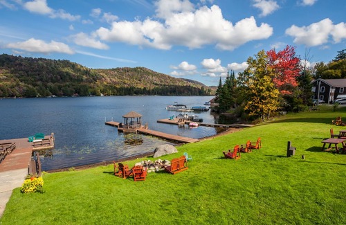 Eagle Bay Hotel | The Big Moose Inn