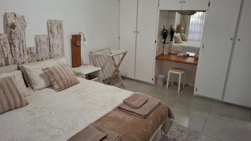 White River Apartment | The Big Tree selfcatering accommodation