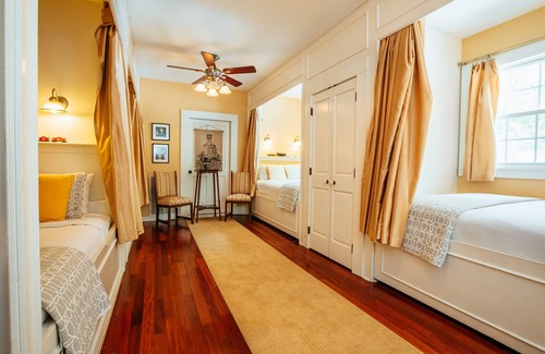 Jasper Bed & Breakfast | The Bird & Butterfly Inn