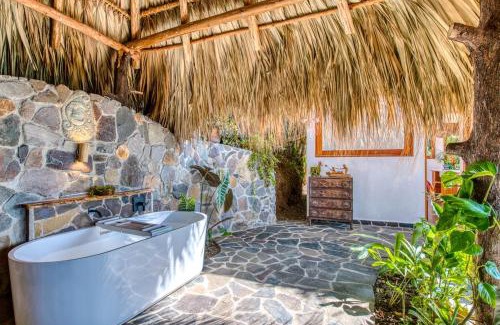 San Marcos La Laguna House | The Bird Nest at Casa Paloma