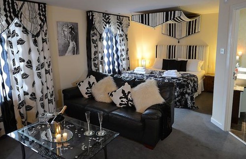 Wesham Bed & Breakfast | The Birley Arms Hotel