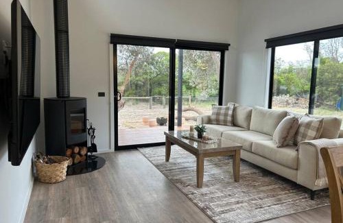 The Honeysuckles House | The Bloom