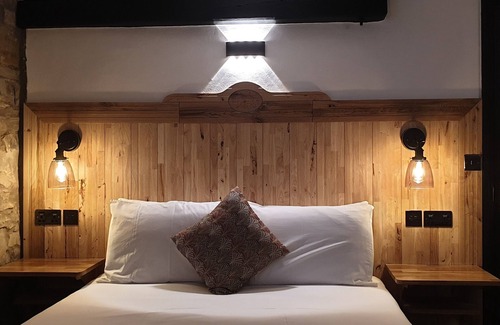 Temple Grafton Hotel | The Blue Boar Inn