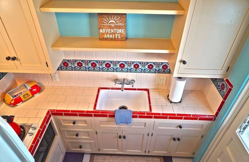 Laguna Beach Cottage | The Blue Cottage-Manzanita Cottages