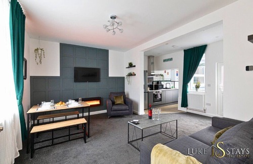 Ushaw Moor House | The Blue House by Luke Stays