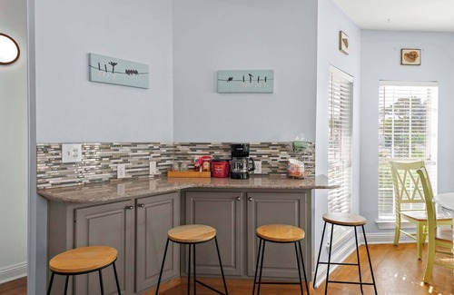 Crystal Beach House | The Blue Octopus-Free GolfCart Til March-Pool Heat