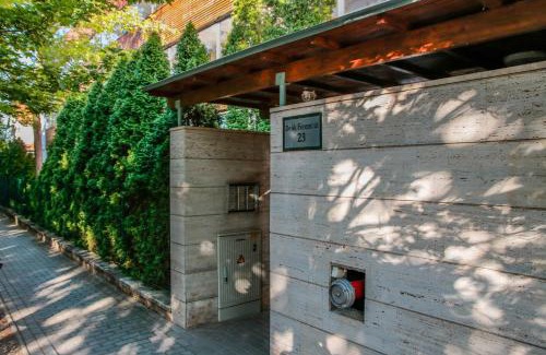 Balatonfured Apartment | The Bluedeck Wellness Apartment