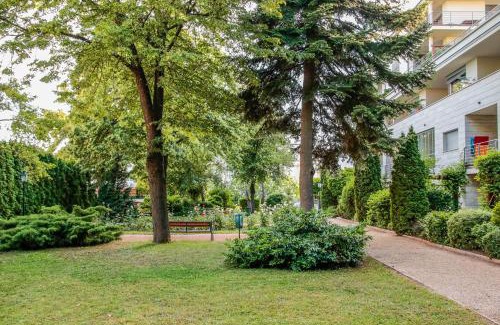 Balatonfured Apartment | The Bluedeck Wellness Apartment