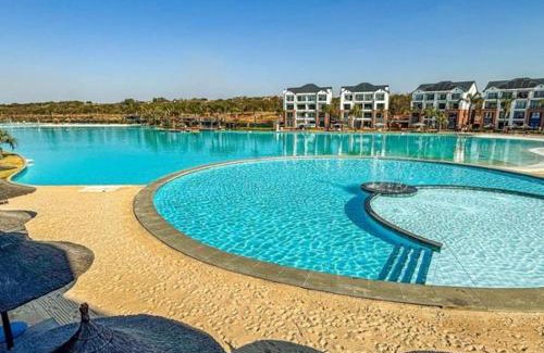 Tshwane Apartment | The Blyde Crystal Lagoon 3BEDROOM