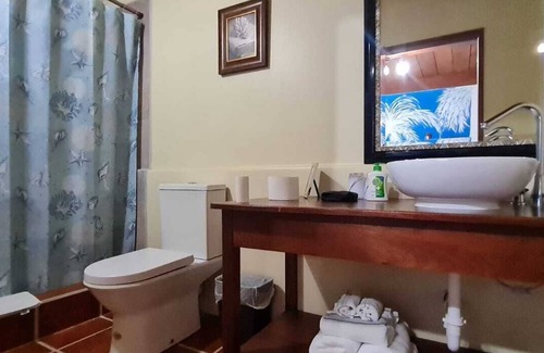 Vista Del Mar Bed & Breakfast | The BNB on Triggerfish Close to the airport