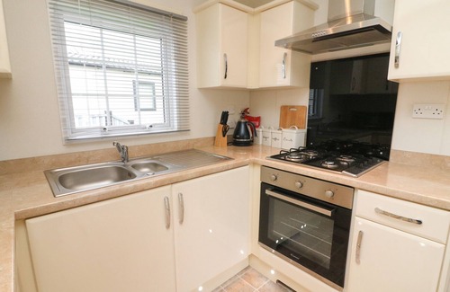 Yealand Conyers Cottage | THE BOBBIN, NUMBER 11, pet friendly, with pool in Carnforth