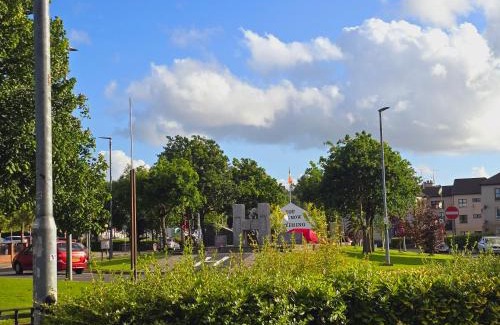 Londonderry Apartment | The Bogside Haven - Heart of Derry