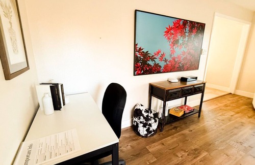 Concord Apartment | The Bonifacio Retreat | Entire One Bedroom Apartment | King Bed