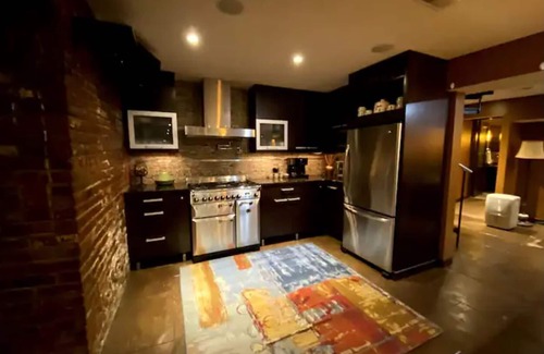 Downtown Apartment | The Bootlegger's Hideaway