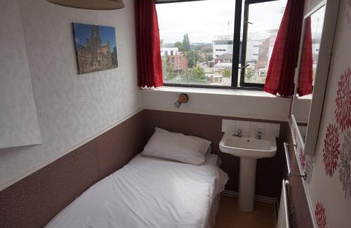 Headingley Bed & Breakfast | The Boundary Hotel - B&B