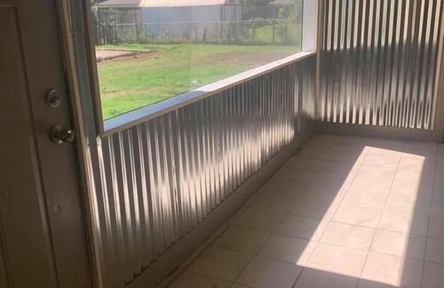 Del City House | The Bovine Cottage- Centrally located to major sight seeing, hospitals, and TAFB