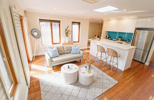 Braddon House | The Braddon Classic - a spacious two-story home in the heart of Canberra