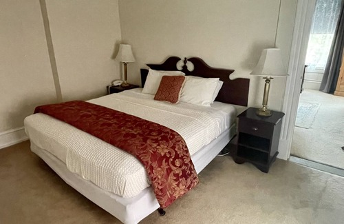 Brandon Hotel | The Brandon Inn - Bridal Suite