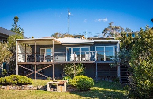 Pambula Beach House | The Breakers Pambula Beach