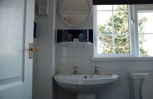 Penkridge Hotel | The Bridgehouse