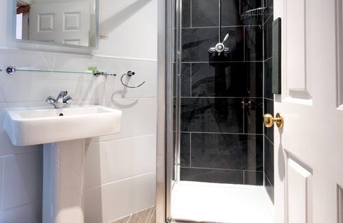 Elterwater Hotel | The Britannia Inn