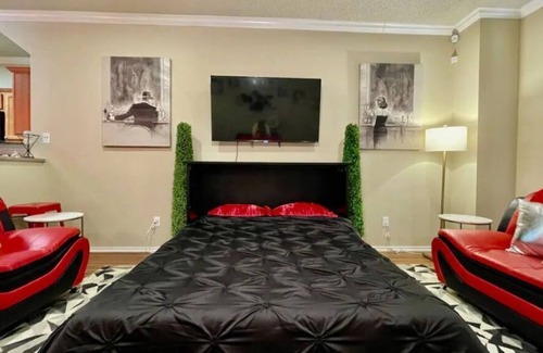 North Overton Apartment | The BuddyHOLLYWOOD