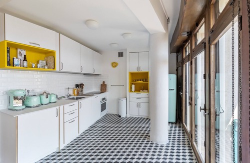 Belsunce Apartment | THE BUILDING - Appartement d'architecte avec vue Notre Dame de la Garde