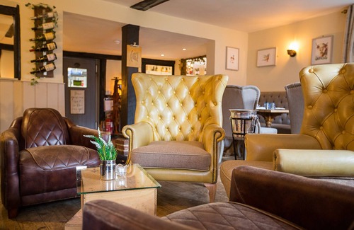 Stanford Dingley Hotel | The Bull Inn Pub