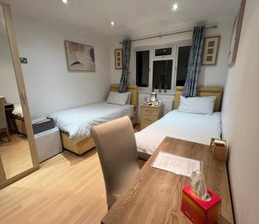 Kettering House | The Bungalow by SJP - Twin Room