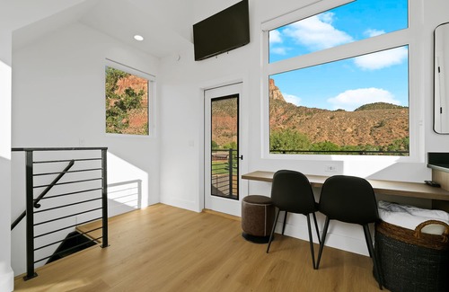 Zion National Park South Entrance Villa | The Bungalows