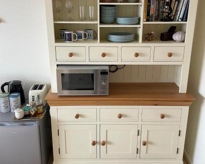 Longfield House | The Bunting