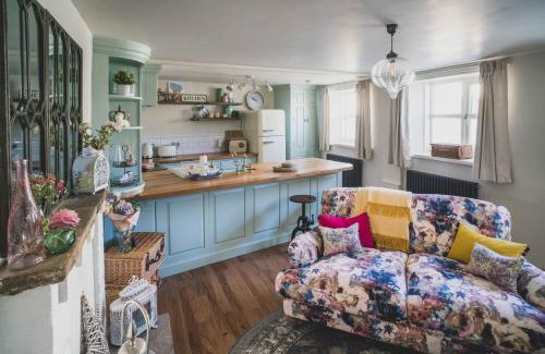 Branston House | The Burrow Escape