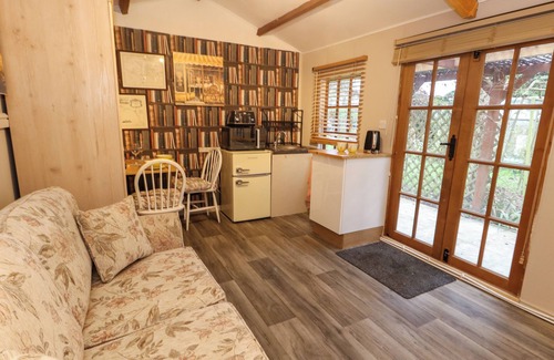 New Forest District Cottage | The Cabin at Little Timbers