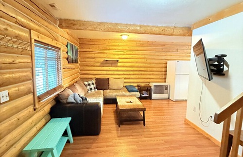 Fairbanks House | The Cabin in the Woods #1 森林小屋 1
