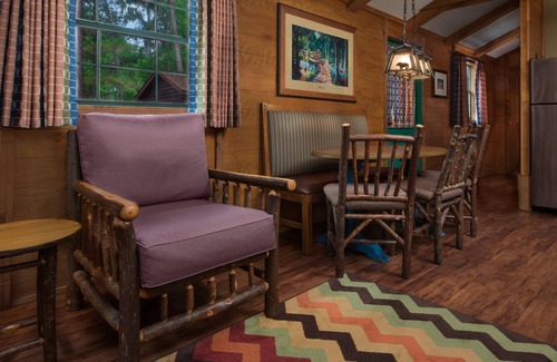 Bay Lake Apartment | The Cabins at Disney's Fort Wilderness Resort