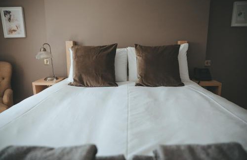 Ambergate Hotel | The Canal