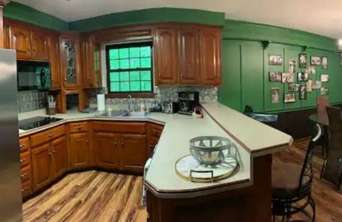 Clarksville House | The Canary of Clarksville