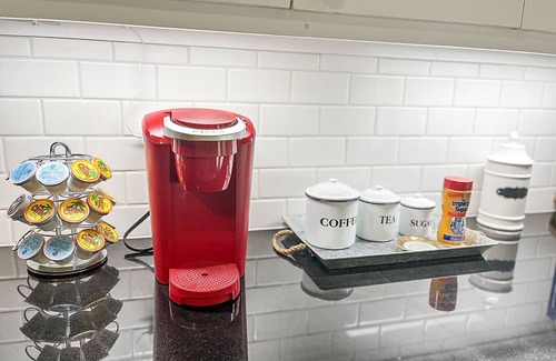 Chappell Hill House | The Cardinal House at Chappell Hill