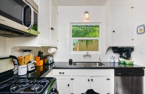 Park West House | "The Carriage House" Upper Unit