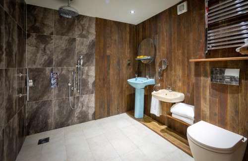 Wesham Hotel | The Cartford Inn